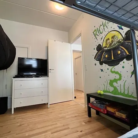 Lovely 3 Bedroom With Everything For 3-6 People Appartement Rodovre